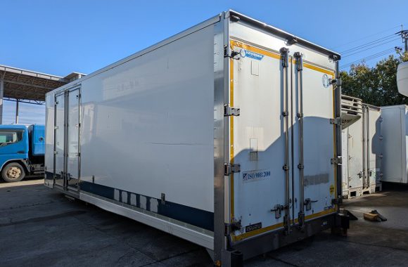 倉庫用トラックコンテナ トラボディ | トラボディでは中古トラックの載せ替え用ボディ、倉庫
